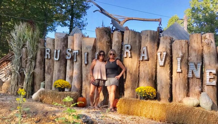 Rustic Ravines Cabin Rentals