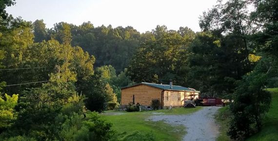 Sandstone Log Cabin - Main